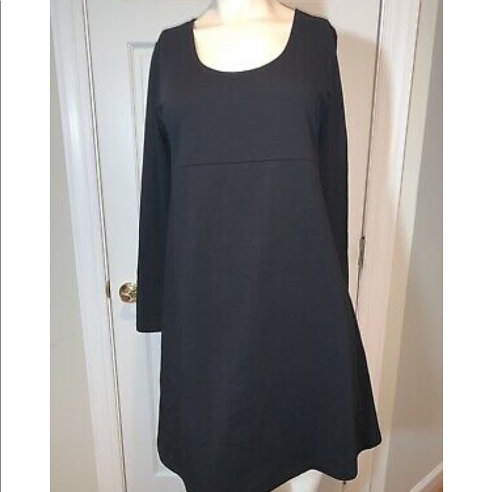 Sahalie Long Sleeve Black Dress